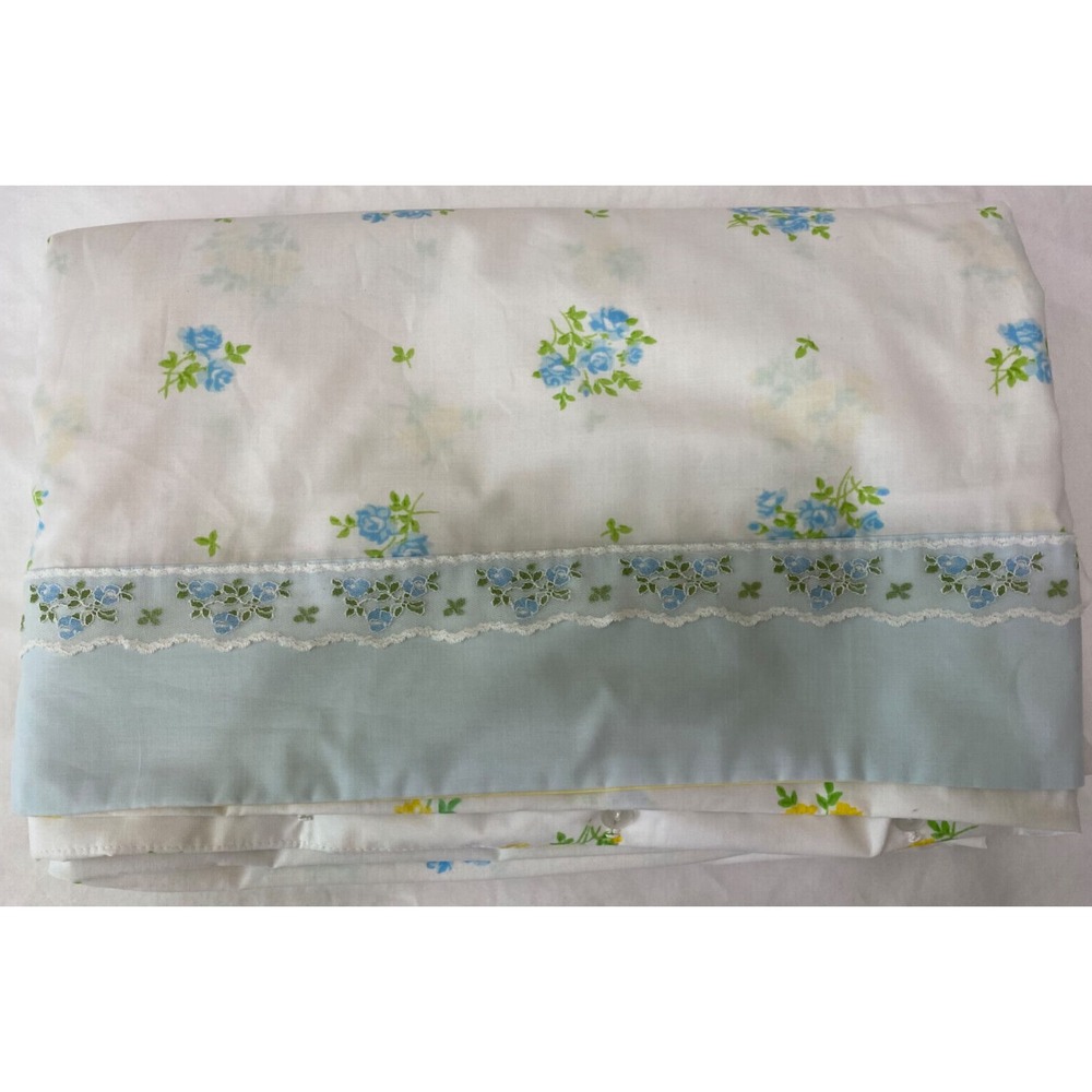 VTG Handmade Duvet Twin Cottage Mini Roses Yellow & Blue 1970s Lace Buttons Read